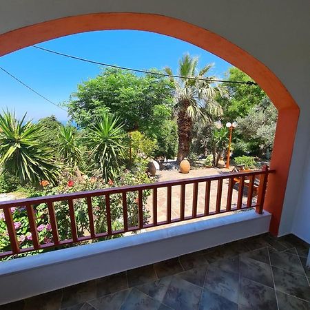 Spitikariotiko Panoramic Home Raches  Exterior photo